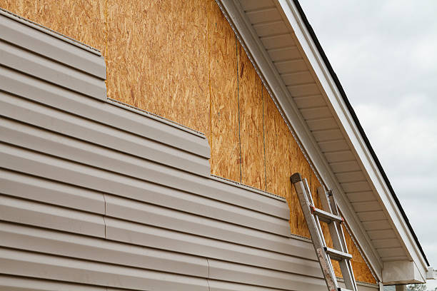 24/7 Emergency Emergency Siding Repair experts in New Springfield, OH
